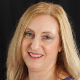 Cindy Katri ’84