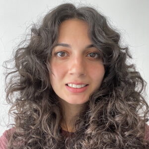 Headshot of Mentor Katherine Poulos