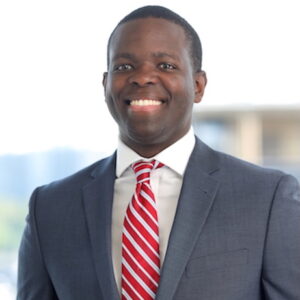Headshot of Mentor Kwesi Sey